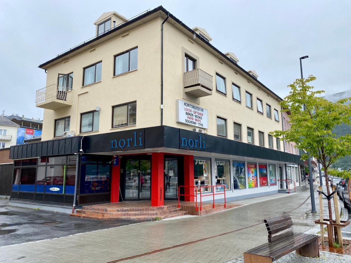 Åndalsnes Sentrum App3 Apartment Bagian luar foto